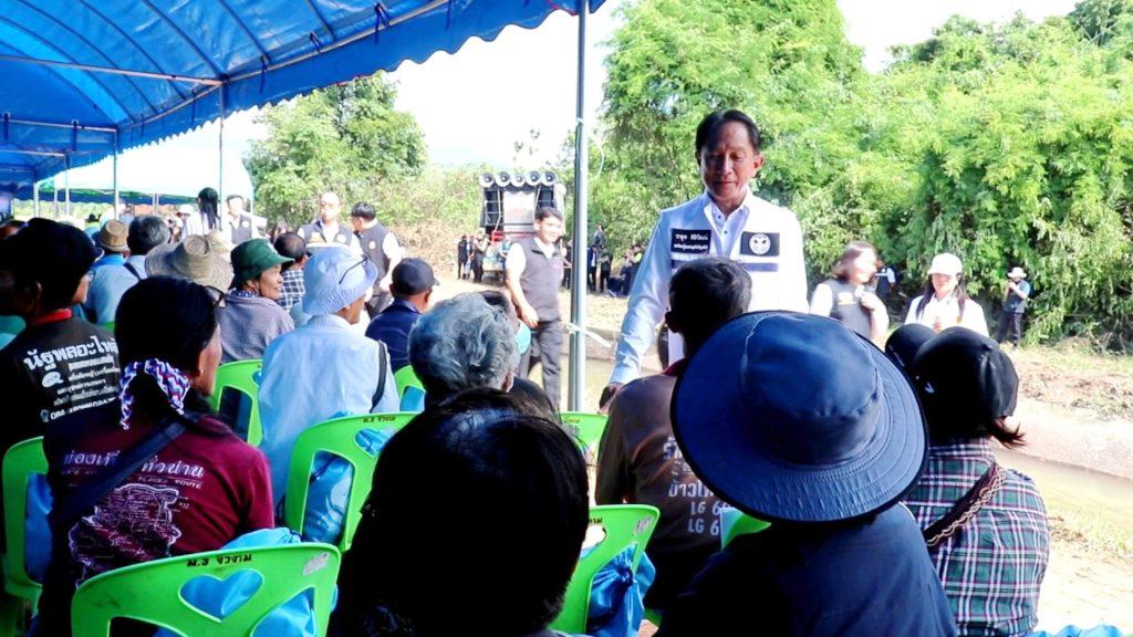 รองนายก “ธรรมนัส” จัด 3 โครงการ เร่งแก้น้ำท่วมอุตรดิตถ์ อนุมัติด่วน 30 ล้าน สร้างสะพานน้ำทดแทนพัง ช่วยเกษตรกร ชลประทานติดตั้ง 3 เครื่องสูบน้ำ ช่วยข้าวตั้งท้อง (มีคลิป) 45 Image68 1