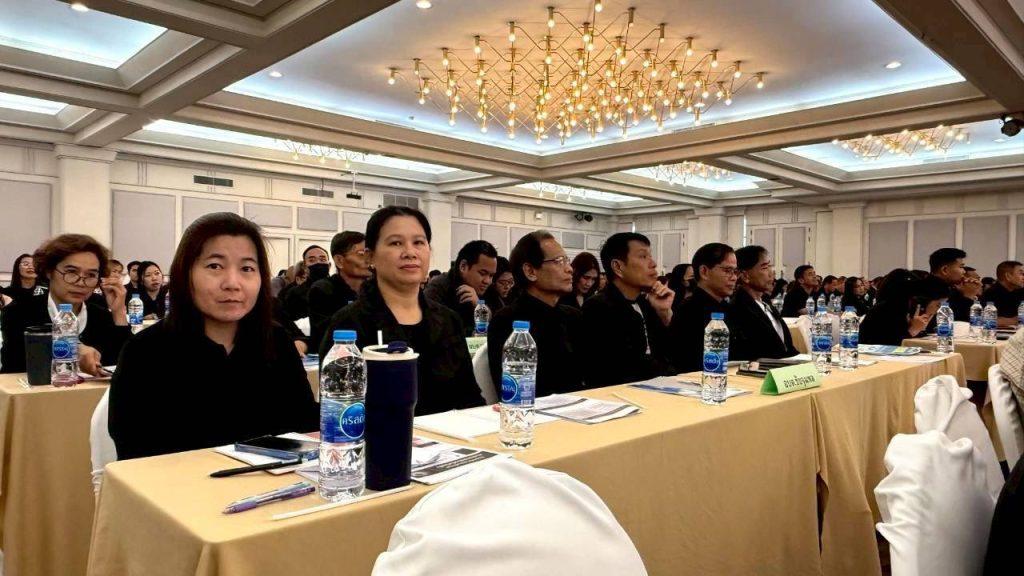 กกต.อุตรดิตถ์ พร้อมรับศึกเลือกตั้ง อบต.สมัคร 1-5 ธค.นี้ ห้ามจัดรื่นเริง เจ้ามือ-เจ้าสำนัก หมดสิทธิ์ลง วันเลือกตั้งห้ามใส่เสื้อตรงหมายเลขผู้สมัครเข้าคูหา 26 590828834 1149575724031350 7465884265398838352 n