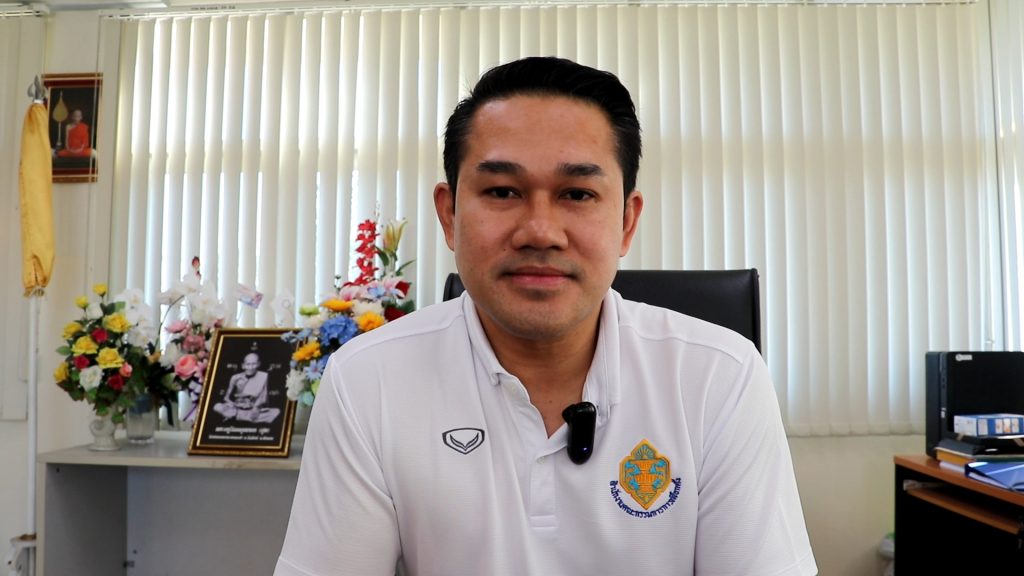 กกต.“อุตรดิตถ์” พร้อมรับสมัคร สส.วันแรก ทั้ง 3 เขตเลือกตั้ง จัดเตรียมอาคารชั้น 1-2 รายงานตัว จับสลาก ตรวจรับเอกสาร ไม่อนุญาตให้กองเชียร์ แฟนคลับ ปชช.เข้าอาคาร เว้นผู้ติดตาม 11 Image1 2