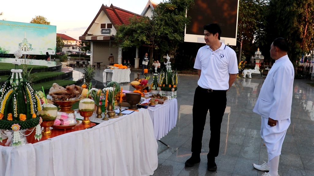 สมัคร สส.อุตรดิตถ์วันแรกคึกคัก “เพื่อไทย” สู้รักษาแชมป์เก่า ผู้สมัคร สส.ทั้ง 3 เขต และ สส.บัญชีรายชื่อ 5 คน ถือฤกษ์กราบไหว้วีรบุรุษนักรบผู้กล้า "พระยาพิชัยดาบหัก" (มีคลิป) 10 Image20 1