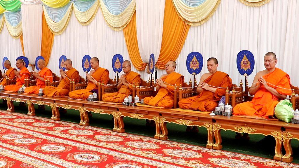 "งามตระการตา"ขบวนแห่เปิดงานนมัสการพระแท่นศิลาอาสน์ เครื่องนมัสการบูชาพระแท่น เทิดพระเกียรติ 3 วัฒนธรรม ล้านนา ล้านช้าง ภาคกลาง ทั้ง 9 อำเภอ (มีคลิป) 11 Image21 2