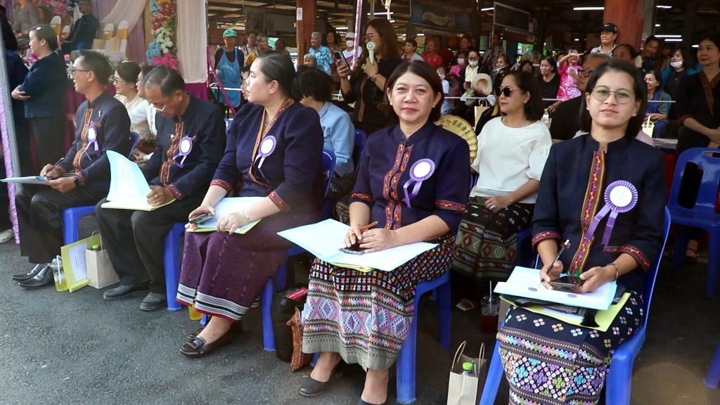 "งามตระการตา ขบวนแห่วิถีชีวิต ศิลปวัฒนธรรม" ท้องถิ่น 7 อบต. 1 เทศบาล งานพญาปาดเทศกาลหอม–กระเทียม กาชาดของดีอำเภอน้ำปาด 2569 เทิดเกียรติ-รำลึกวีรกรรมเจ้าพ่อพญาปาด 29 Image140