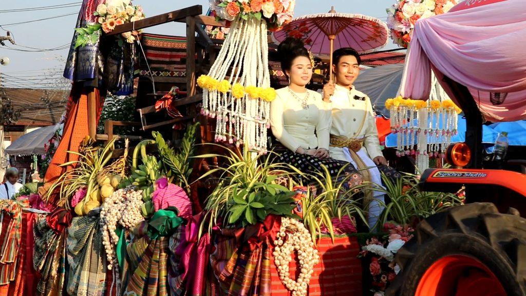 "งามตระการตา ขบวนแห่วิถีชีวิต ศิลปวัฒนธรรม" ท้องถิ่น 7 อบต. 1 เทศบาล งานพญาปาดเทศกาลหอม–กระเทียม กาชาดของดีอำเภอน้ำปาด 2569 เทิดเกียรติ-รำลึกวีรกรรมเจ้าพ่อพญาปาด 49 Image84