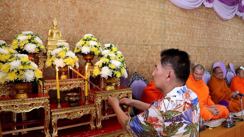 “วารุจ” อดีต.สส.4 สมัย ผู้นำท้องถิ่น ผู้บริหาร รพ.สต. 44 แห่ง ร่วมรดน้ำดำหัว "วันสงกรานต์" อบจ.อุตรดิตถ์ ทำบุญอุทิศกุศลให้บรรพบุรุษ ผู้ล่วงลับ (มีคลิป) 2 Image3 2